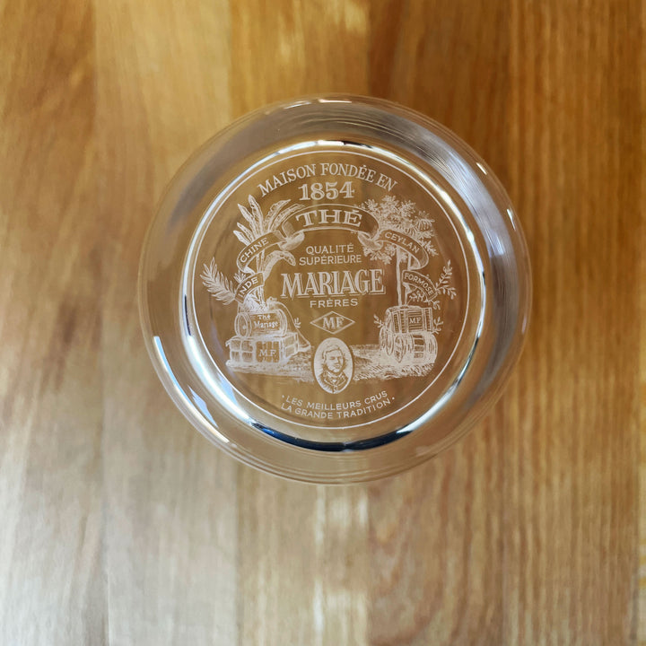 Bottom logo of Mariage Freres iced tea glass
